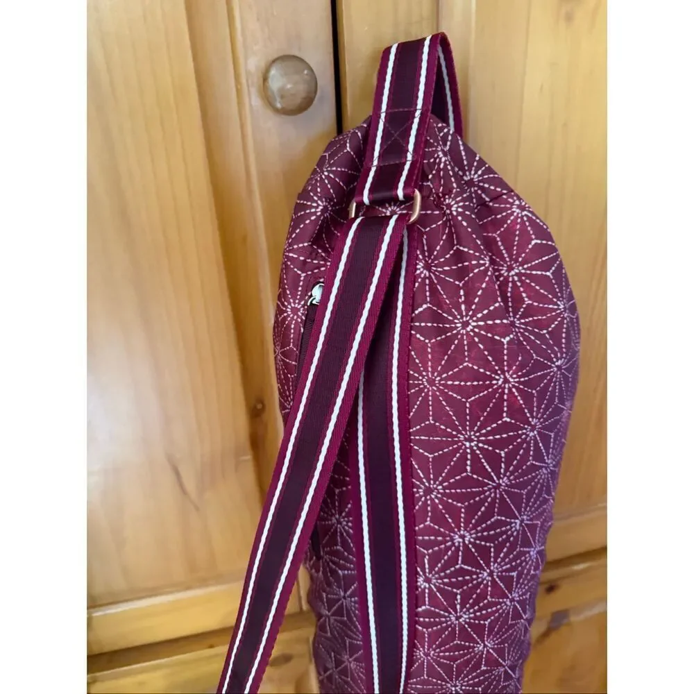 Lululemon Yoga Mat Bag Burgundy Print Mesh Zip Carrier